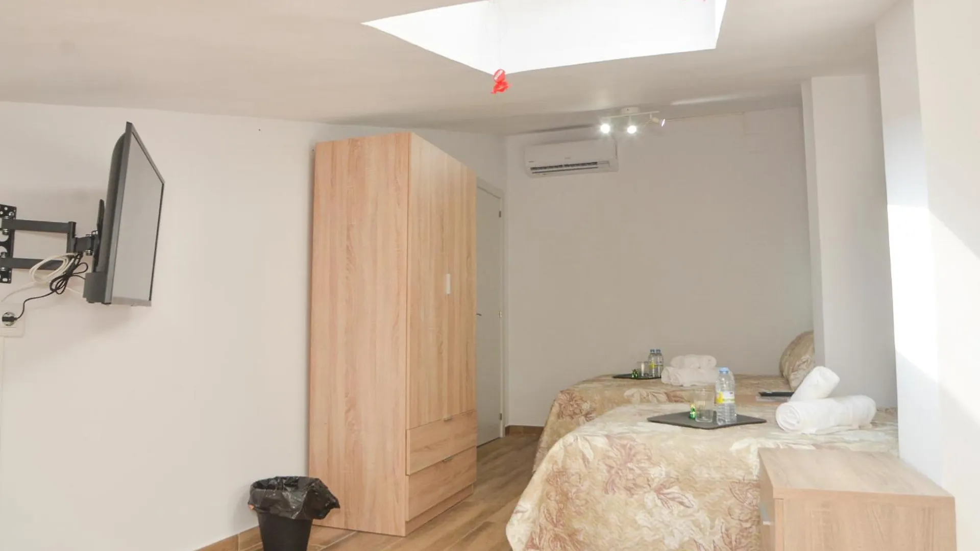 Alojamiento Del Sol Malaga Guest house